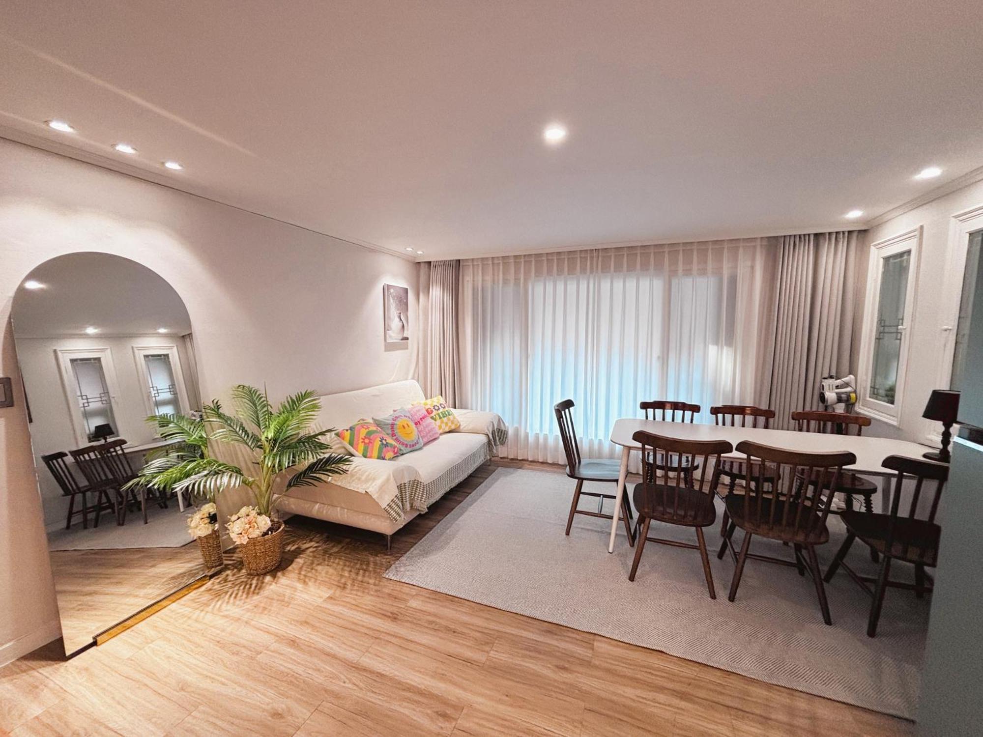 Bongcheondong Vibe Cozy House *