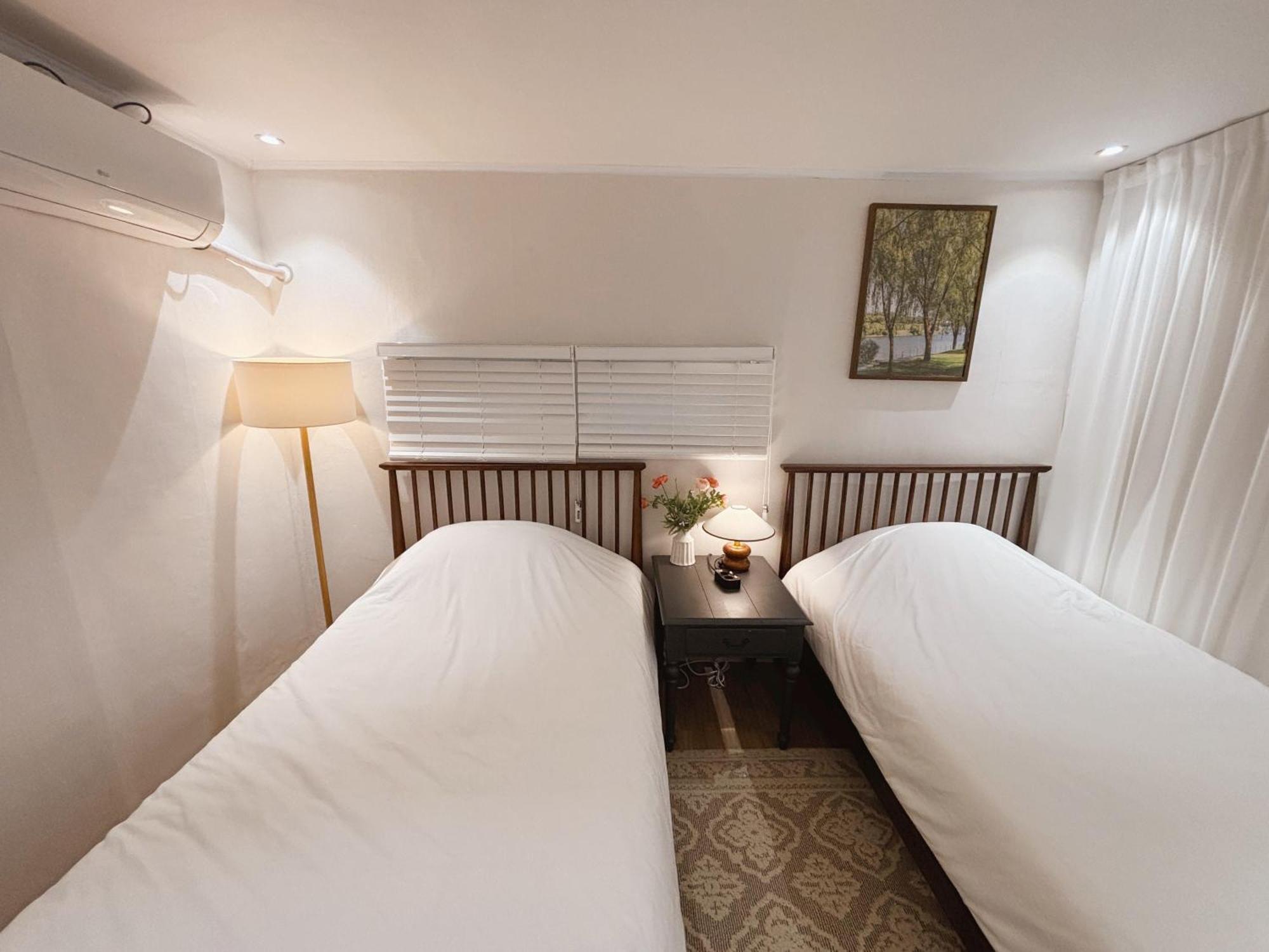 Bongcheondong Vibe Cozy House *